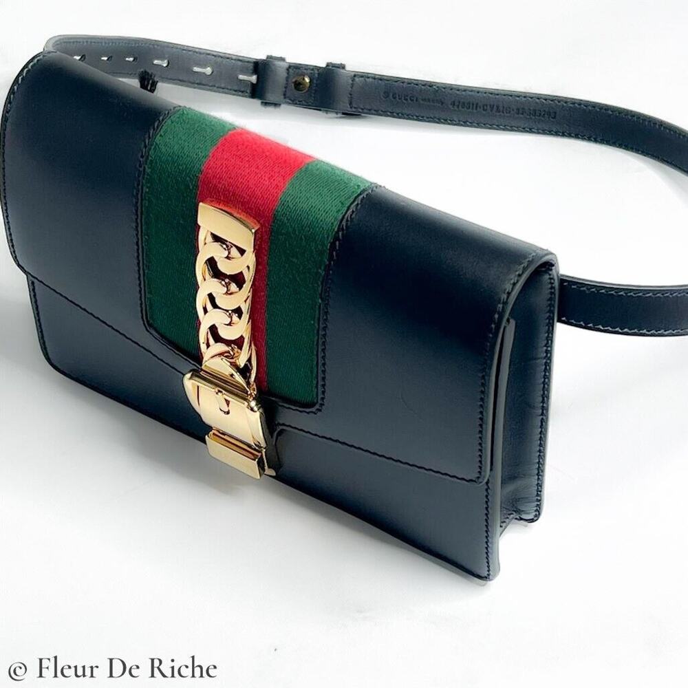 $1490 Gucci Sylvie Black Leather Web Logo Belt Bag / Clutch 476811